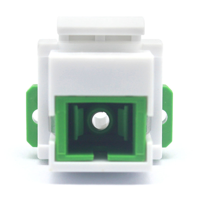 SC APC Simplex Keystone Adaptador com teste de carga da flange ≥ 70 N Temperatura de armazenamento 40°C a 85°C