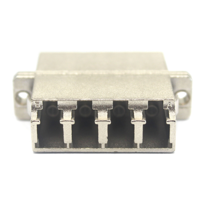 Adaptador de fibra óptica quadruplex com flange em caixa de metal