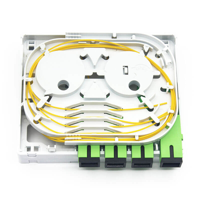 4FO 8FO Fibra Óptica Terminal Socket plástico para uso interno para gestão de fibras
