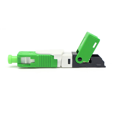Conector de montagem de campo de fibra óptica SC/APC pré-incorporado