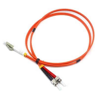 OM1 Cordão de fibra óptica FTTH Certificado CE APC Single Mode